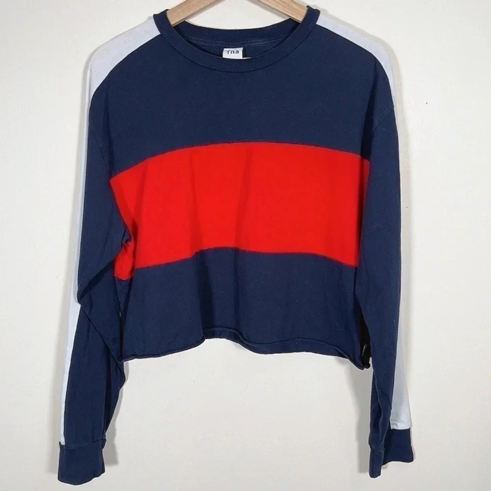 🌟✨2 for $30✨🌟 Aritzia Tna Agden  Colorblock T-shirt - Picture 3 of 15